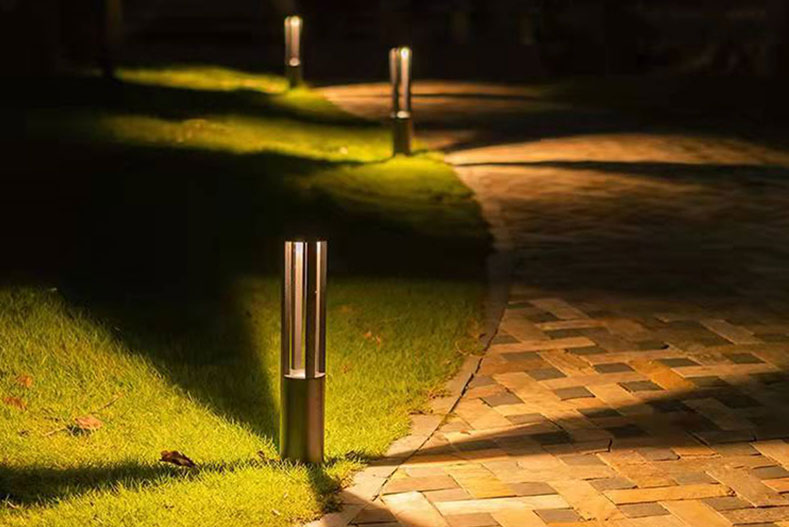 LED Lawn Bollard Light